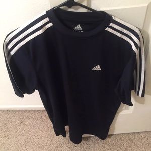 Adidas tee